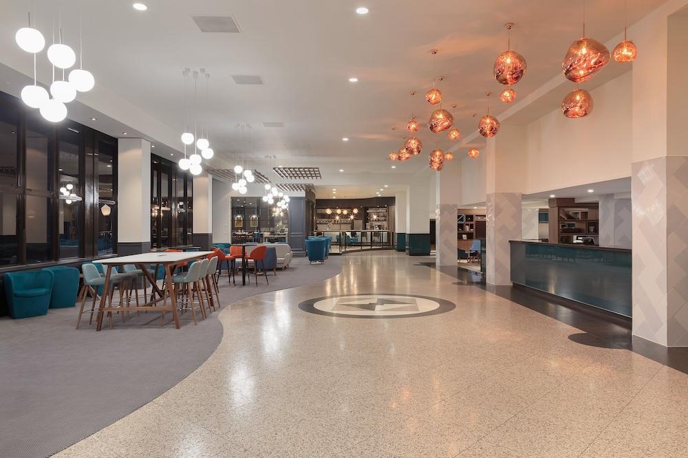 Holiday Inn London Kensington Forum, An Ihg Hotel Exterior foto