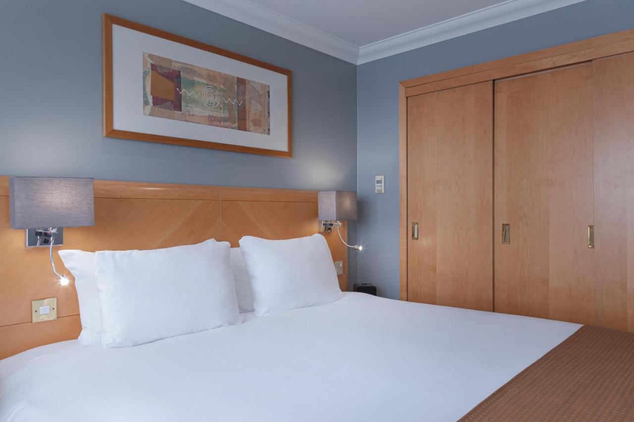 Holiday Inn London Kensington Forum, An Ihg Hotel Exterior foto